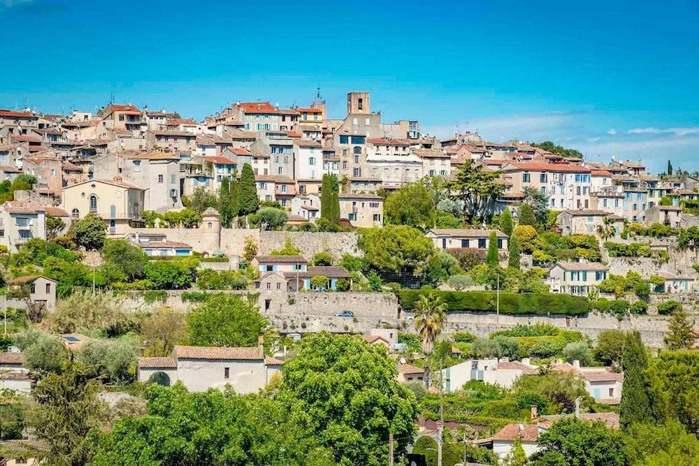 Hotel La Tour Carree - Grasse Sud Peymeinade Exterior foto